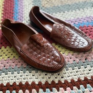 Vintage Alfani Woven Brown Leather Loafers